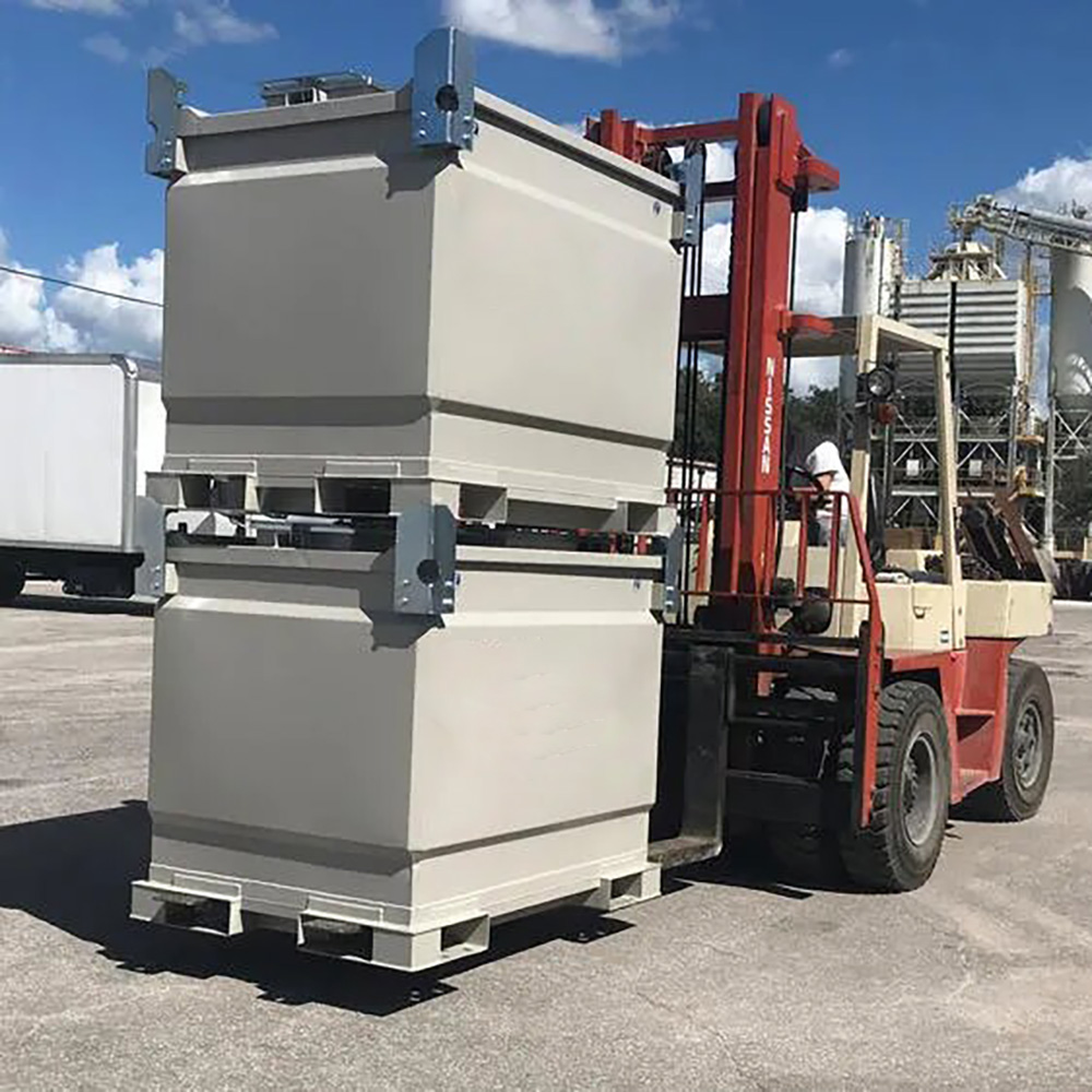 Does static electricity generate during the use of portable diesel fuel storage tanks