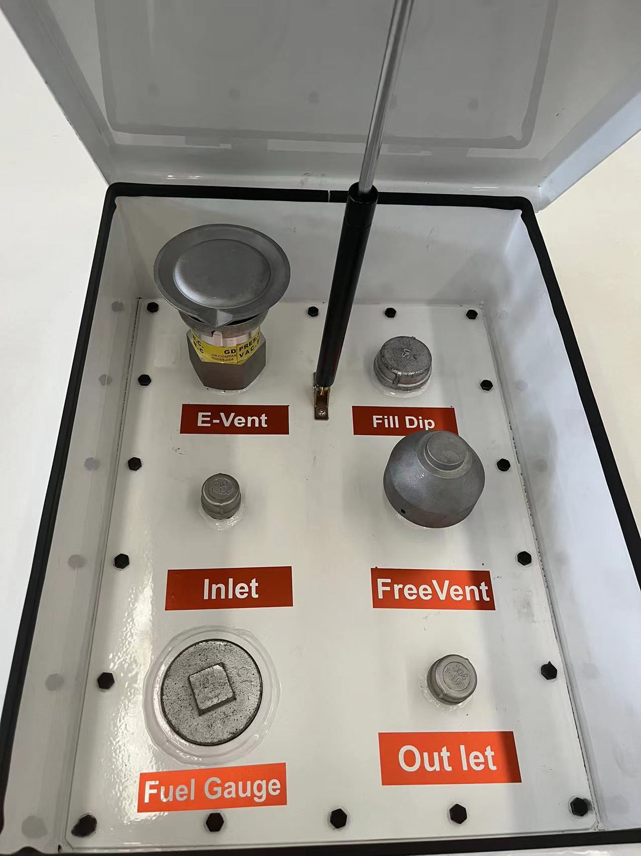 How does heat treatment process enhance the strength of a steel fuel tank