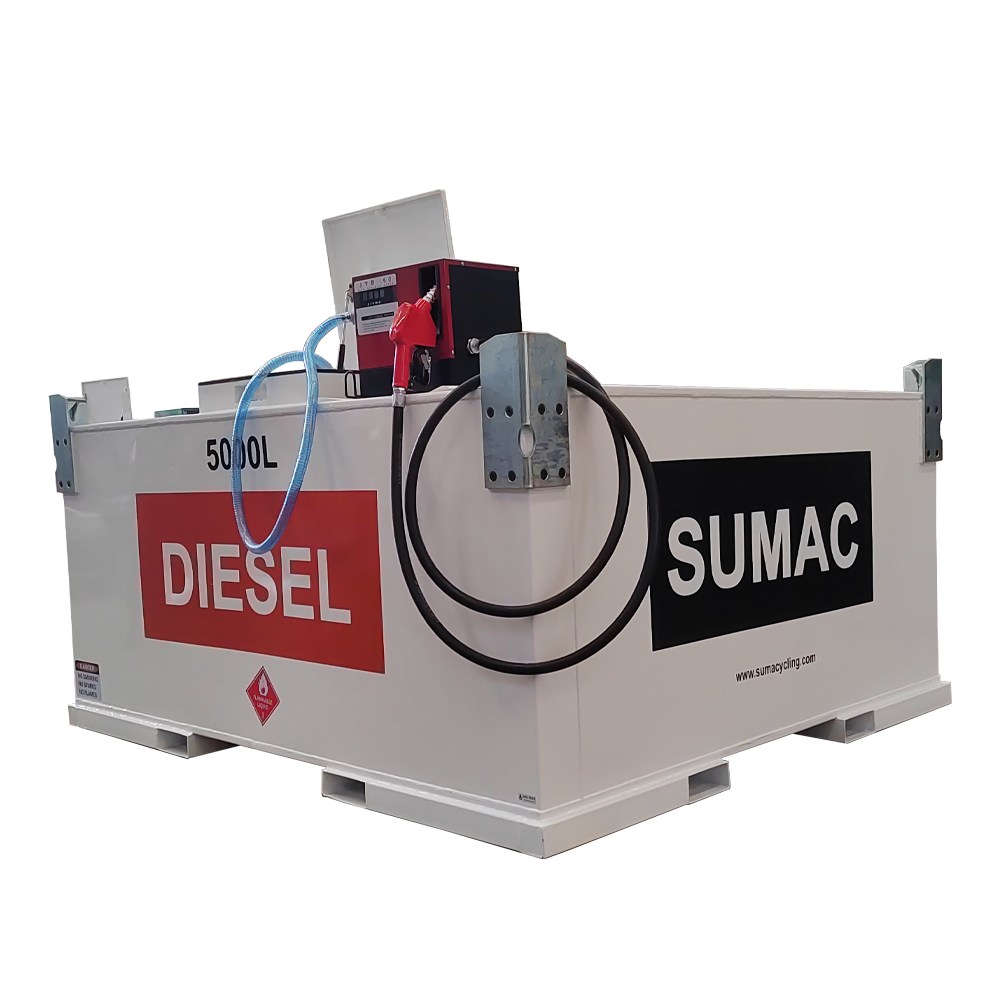 How does a mobile fuel tank maintain fuel quality during storage